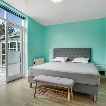 Villa Captivating 4-bed In Idestrup