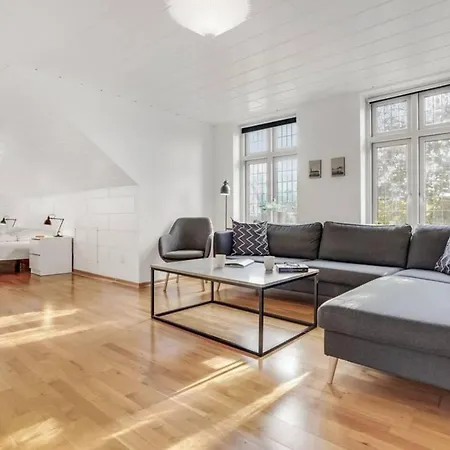 Captivating 4-bed In