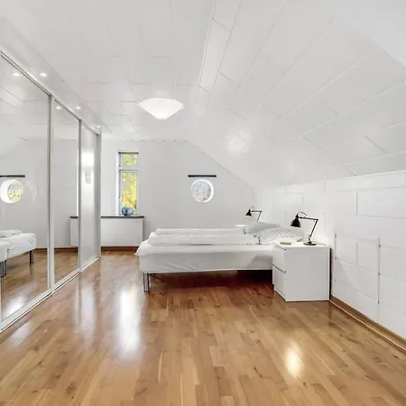 Captivating 4-bed In